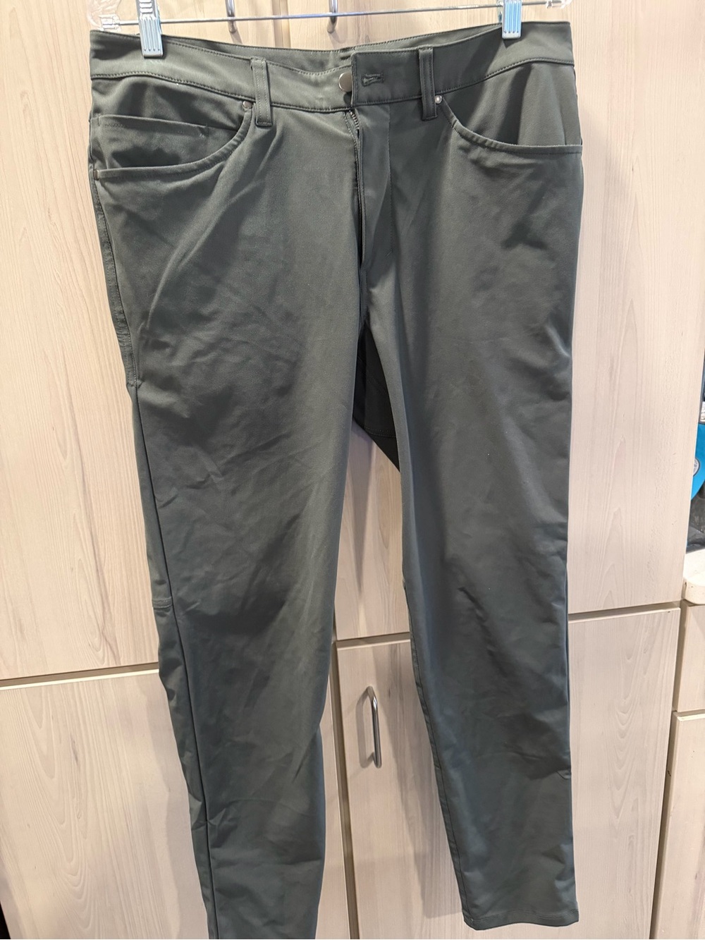 Lululemon Men's Olive Green Pants